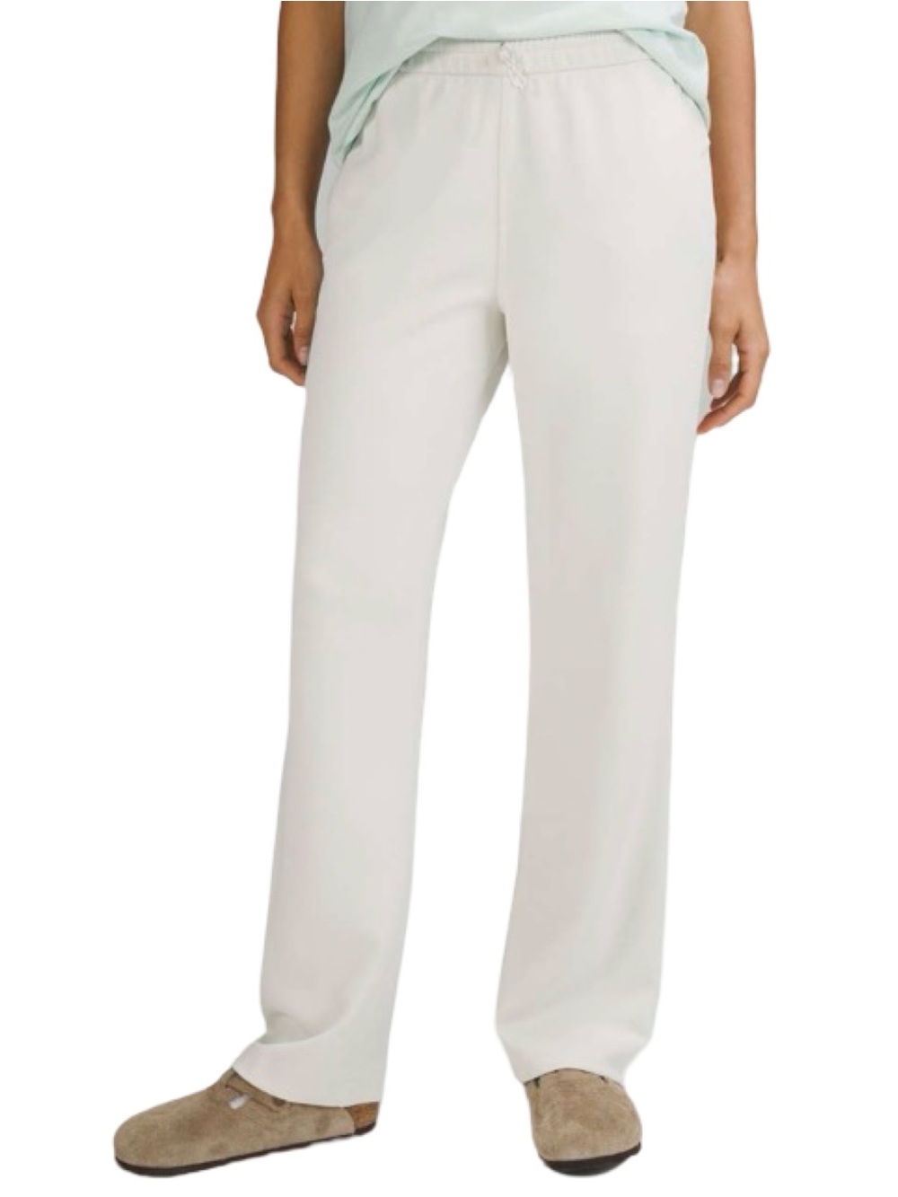 lululemon athletica NWT Women’s Size 4 Bone Cream Straight Leg Crop Pants
